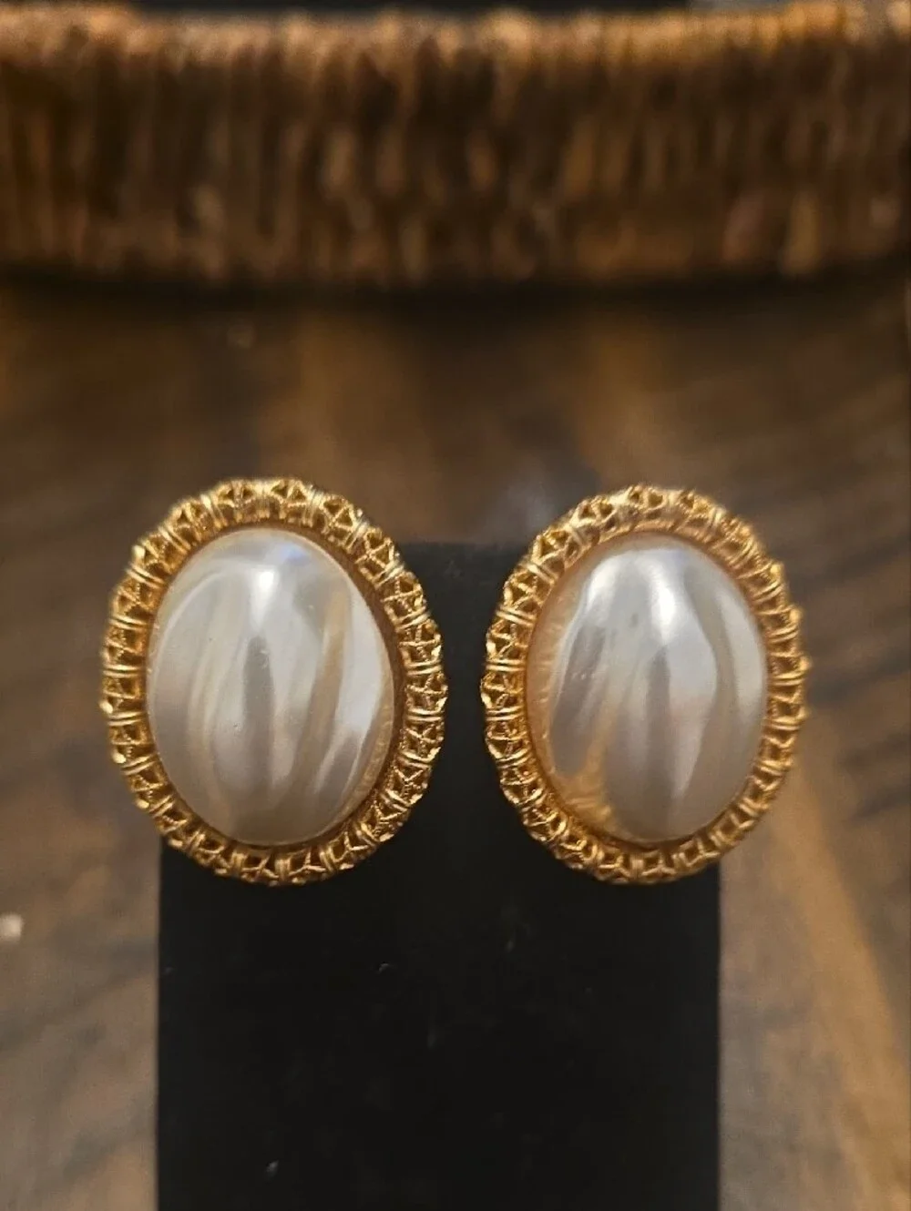 SaraCov Gold Frame Pearl Oval Clip-On Earrings